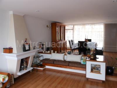 Casa de 3 alcobas en venta en Prado Niza, Bogotá, 243 m² · foto 6 de 20