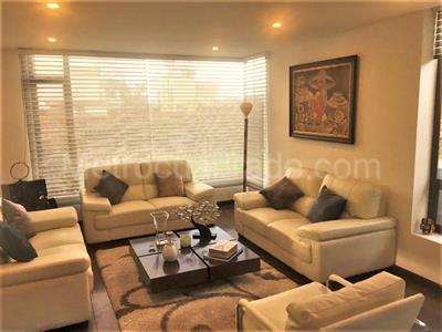 Casa de 4 alcobas en venta en Canelones, Chía, 249 m² · foto 2 de 20