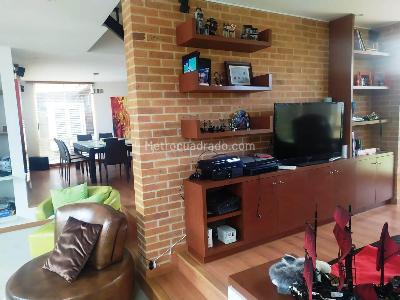 Casa de 3 alcobas en venta en Chía, 236 m² · foto 10 de 13