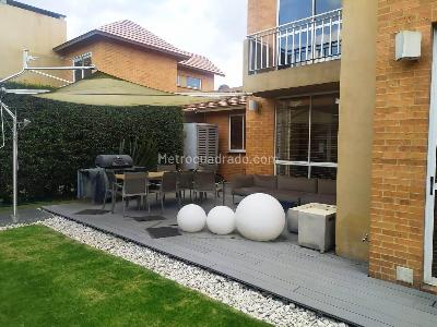 Casa de 3 alcobas en venta en Chía, 236 m² · foto 3 de 13