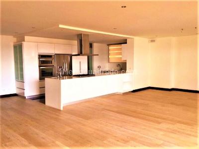 Apartamento de 3 alcobas en venta en Bosque Medina, Bogotá, 190 m² · foto 2 de 8