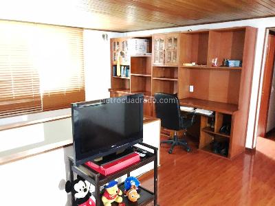 Apartamento en venta en Santa Barbara Central, Bogotá · foto 9 de 11