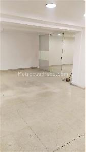 Casa en venta en Pasadena, Bogotá · foto 3 de 17