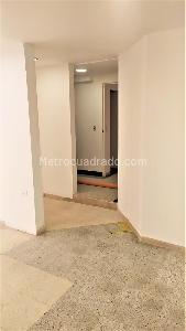 Casa en venta en Pasadena, Bogotá · foto 8 de 17
