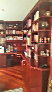 Casa de 3 alcobas en venta en La Alhambra Monaco, Bogotá, 243 m² · foto 4 de 16