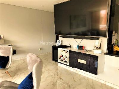 Apartamento de 3 alcobas en venta en Chicó Norte Iii, Bogotá, 180 m² · foto 5 de 16
