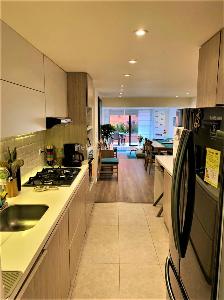 Apartamento en venta en Santa Barbara Central, Bogotá · foto 2 de 9