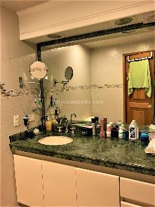 Apartamento de 4 alcobas en venta en La Carolina, Bogotá, 240 m² · foto 13 de 15