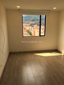 Apartamento de 2 alcobas en venta en Cedritos Caobos Salazar, Bogotá, 66 m² · foto 3 de 14