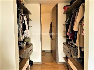 Apartamento de 3 alcobas en venta en Ingemar, Bogotá, 98 m² · foto 7 de 8