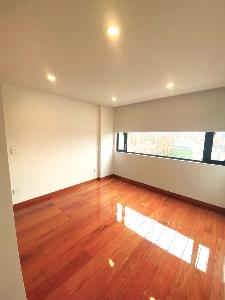 Apartamento de 4 alcobas en venta en Santa Paula Santa Barbara, Bogotá, 178 m² · foto 11 de 15