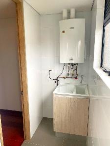 Apartamento de 4 alcobas en venta en Santa Paula Santa Barbara, Bogotá, 178 m² · foto 6 de 15