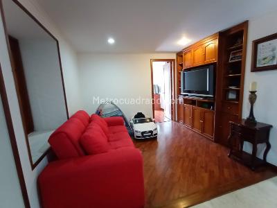 Apartamento de 5 alcobas en venta en La Esperanza Norte, Bogotá, 265 m² · foto 5 de 18