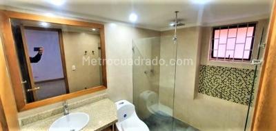 Apartamento de 3 alcobas en venta en Chicó Norte, Bogotá, 140 m² · foto 6 de 11