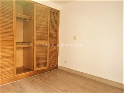 Apartamento de 3 alcobas en venta en Chicó Norte, Bogotá, 140 m² · foto 7 de 11
