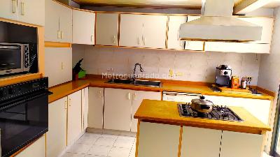 Casa de 3 alcobas en venta en Santa Barbara Alta Usaqu¿, Bogotá, 520 m² · foto 12 de 20