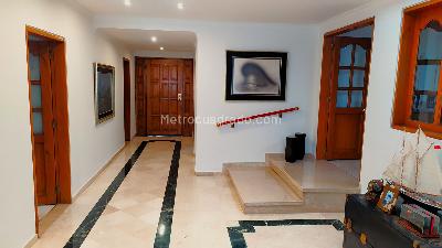 Casa de 3 alcobas en venta en Santa Barbara Alta Usaqu¿, Bogotá, 520 m² · foto 5 de 20