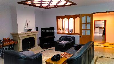 Casa de 3 alcobas en venta en Santa Barbara Alta Usaqu¿, Bogotá, 520 m² · foto 9 de 20