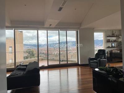 Apartamento en venta en Cerros De Niza, Bogotá · foto 3 de 18