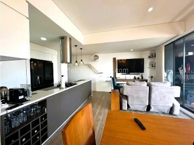 Apartamento de 3 alcobas en venta en Cedro Salazar, Bogotá, 102 m² · foto 2 de 20