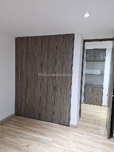 Apartamento de 2 alcobas en venta en Belmira Cedritos, Bogotá, 69 m² · foto 13 de 20