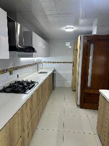 Casa de 5 alcobas en venta en Asturias, Chía, 275 m² · foto 4 de 15