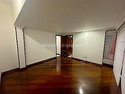 Casa de 5 alcobas en venta en Asturias, Chía, 275 m² · foto 8 de 15