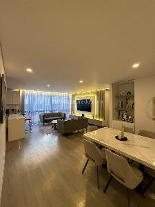 Apartamento de 3 alcobas en venta en Santa Bibiana, Bogotá, 92 m² · foto 2 de 20