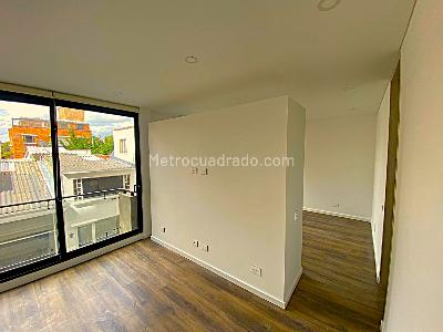 Apartamento de 1 alcoba en venta en Lisboa Nuevo Country, Bogotá, 53 m² · foto 5 de 8