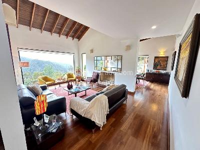Casa de 4 alcobas en venta en Torca, Bogotá, 335 m² · foto 3 de 19