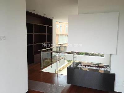 Casa de 3 alcobas en venta en Niza Suba, Bogotá, 336 m² · foto 6 de 20