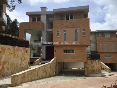 Casa de 3 alcobas en venta en Niza Suba, Bogotá, 336 m² · foto 12 de 20
