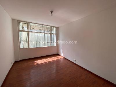 Apartamento de 3 alcobas en venta en Chico, Bogotá, 229 m² · foto 10 de 19