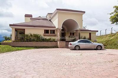 Casa de 4 alcobas en venta en Sanj Orge, Chía, 710 m² · foto 17 de 20