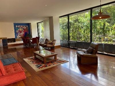 Apartamento de 3 alcobas en venta en Chico Virrey, Bogotá, 177 m² · foto 13 de 20