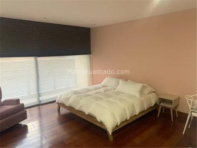 Apartamento de 3 alcobas en venta en Chico Virrey, Bogotá, 177 m² · foto 9 de 20