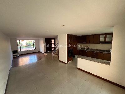 Casa de 3 alcobas en venta en Santeo Ii, Chía, 247 m² · foto 16 de 20