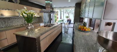 Casa de 4 alcobas en venta en Niza Suba, Bogotá, 695 m² · foto 2 de 19