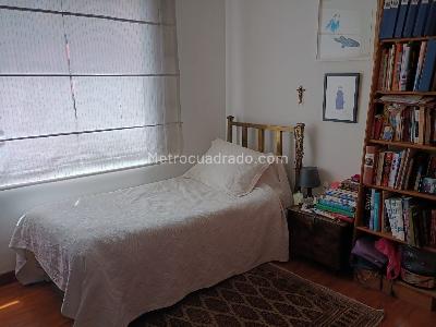 Apartamento en venta en Las Rosales, Bogotá · foto 16 de 20