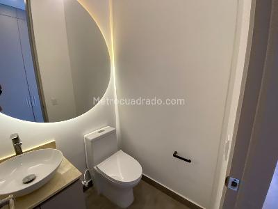 Apartamento de 1 alcoba en venta en El Virrey Norte, Bogotá, 48 m² · foto 18 de 20