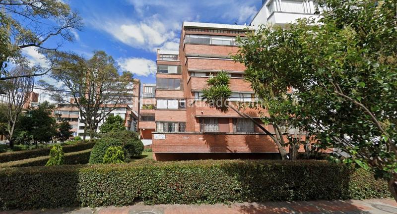 Piso – Bogotá, Chicó Lago - Más