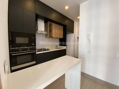 Apartamento de 1 alcoba en venta en Bella Suiza, Bogotá, 38 m² · foto 8 de 20