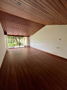 Casa de 4 alcobas en venta en Santa Barbara Alta, Bogotá, 740 m² · foto 6 de 20
