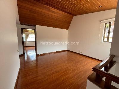 Casa de 4 alcobas en venta en Santa Barbara Alta, Bogotá, 740 m² · foto 18 de 20