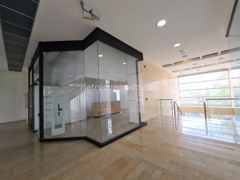 Local Comercial en Arriendo, El Retiro, Bogotá D.C. - Vista 2