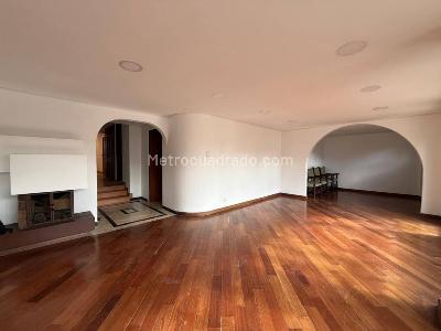 Apartamento en venta en Los Rosales, Bogotá · foto 6 de 20