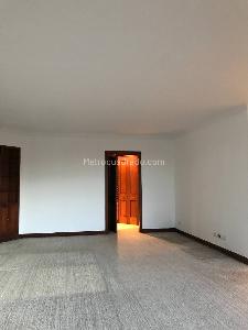 Apartamento de 3 alcobas en arriendo en La Cabrera, Bogotá, 329 m² · foto 7 de 20
