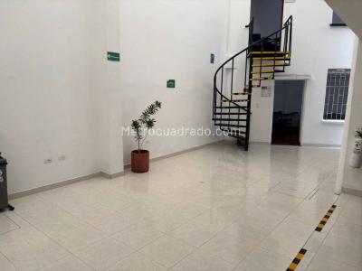 Casa de 5 alcobas en venta en Teusaquillo, Bogotá, 396 m² · foto 13 de 18