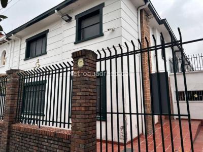 Casa de 5 alcobas en venta en Teusaquillo, Bogotá, 396 m² · foto 18 de 18