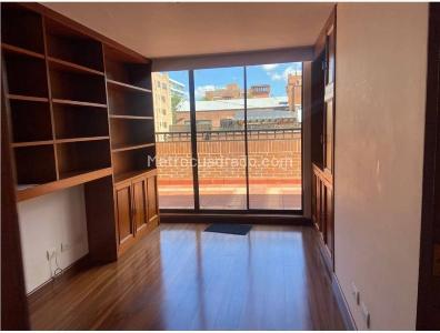 Apartamento de 3 alcobas en arriendo en Chico, Bogotá, 204 m² · foto 9 de 20